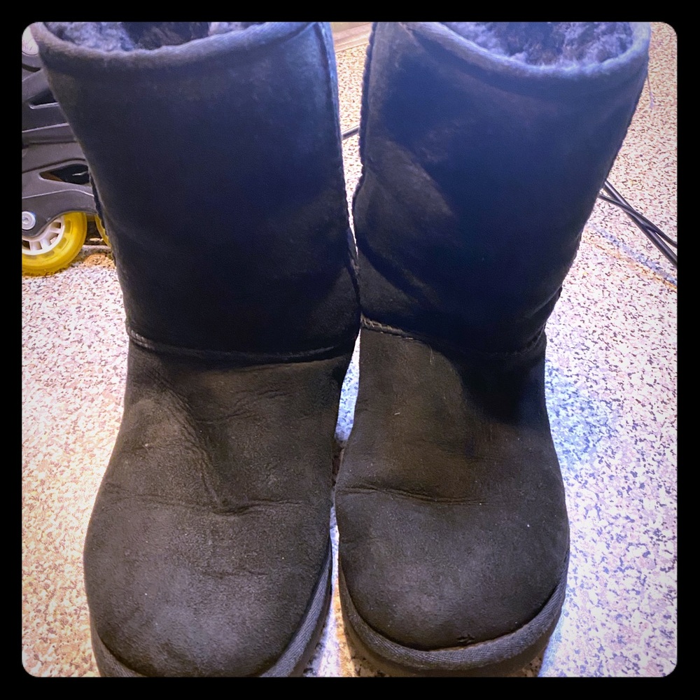 Short Ugg Boot - image 1